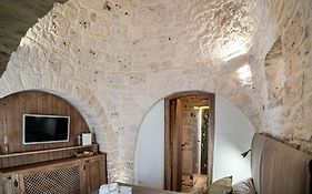 Monte Adamello - dimora nei trulli